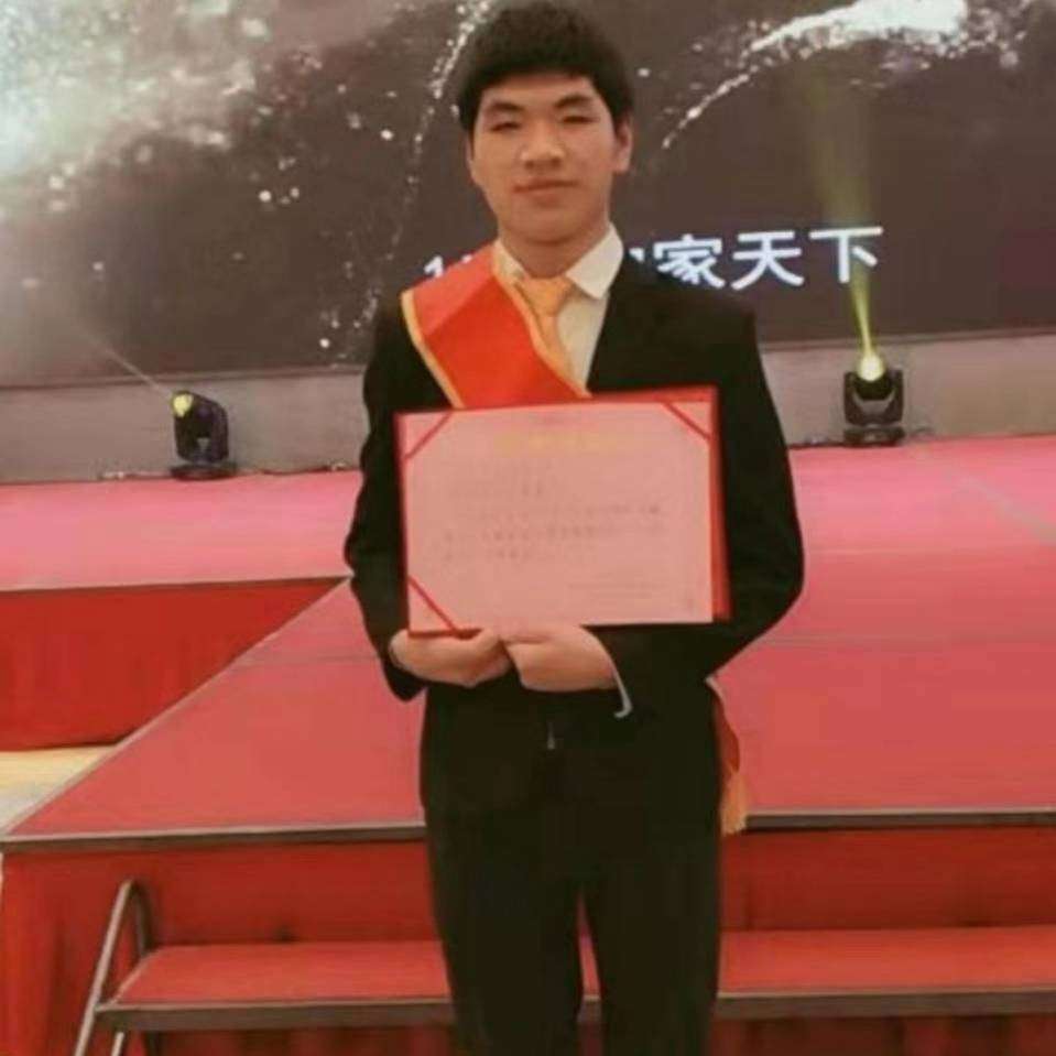 低调的流殇的照片