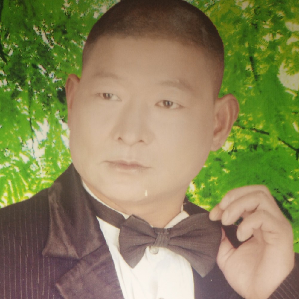 曾经愿微凉的照片