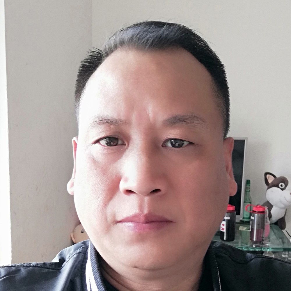 秀丽拾忆美女的照片