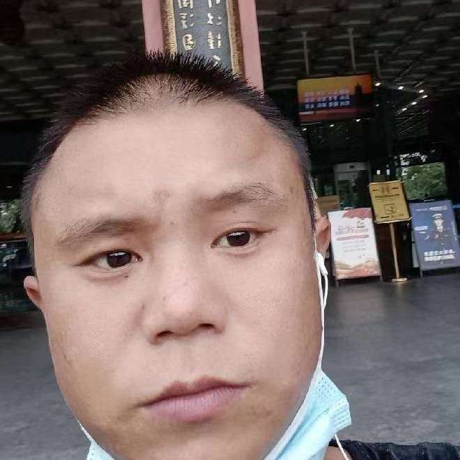 平常漫步煎蛋的照片