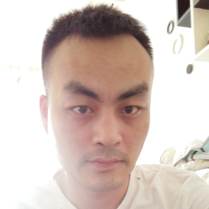 忧虑花生的照片