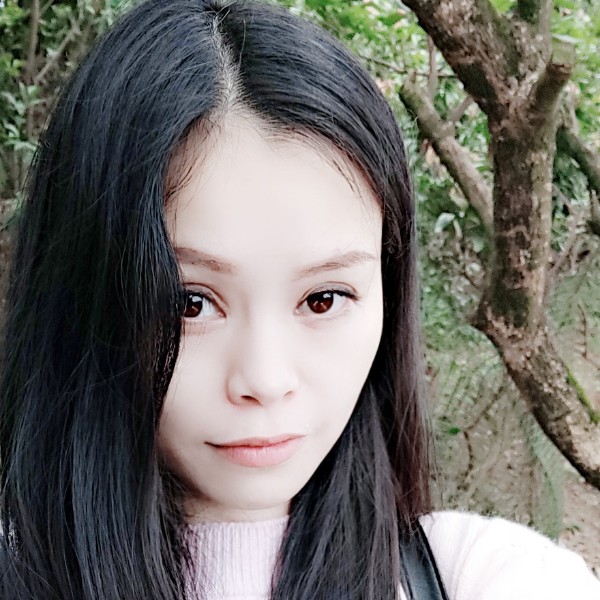本宫靜儿的照片