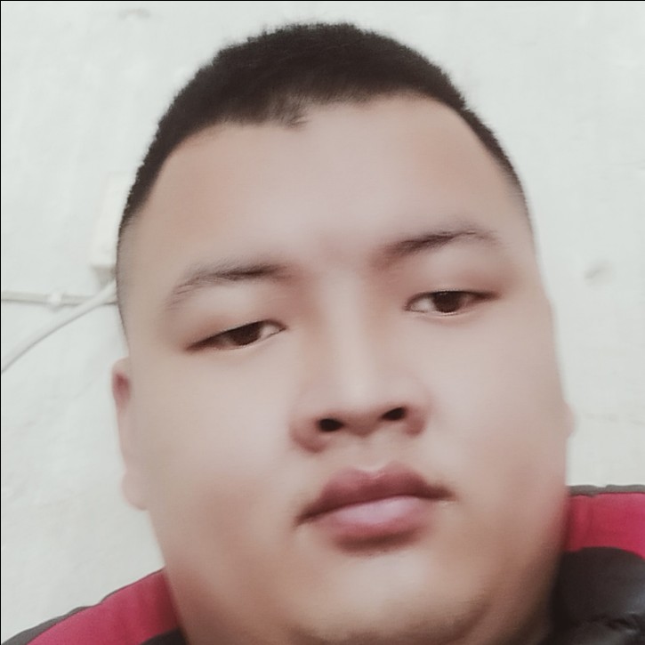 真诚恋人的照片