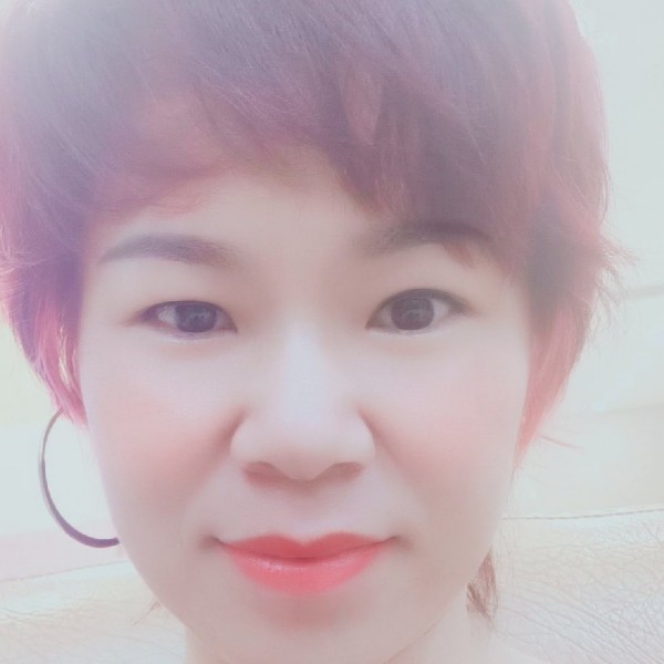 蔓妖的照片