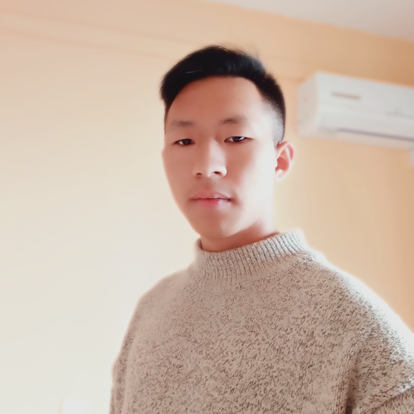 敏感小伙的照片