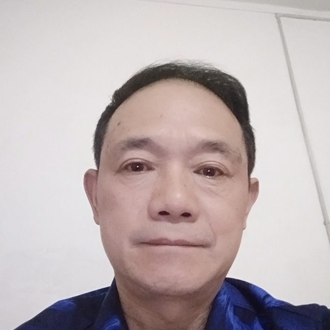 小白菜漫步大气的照片