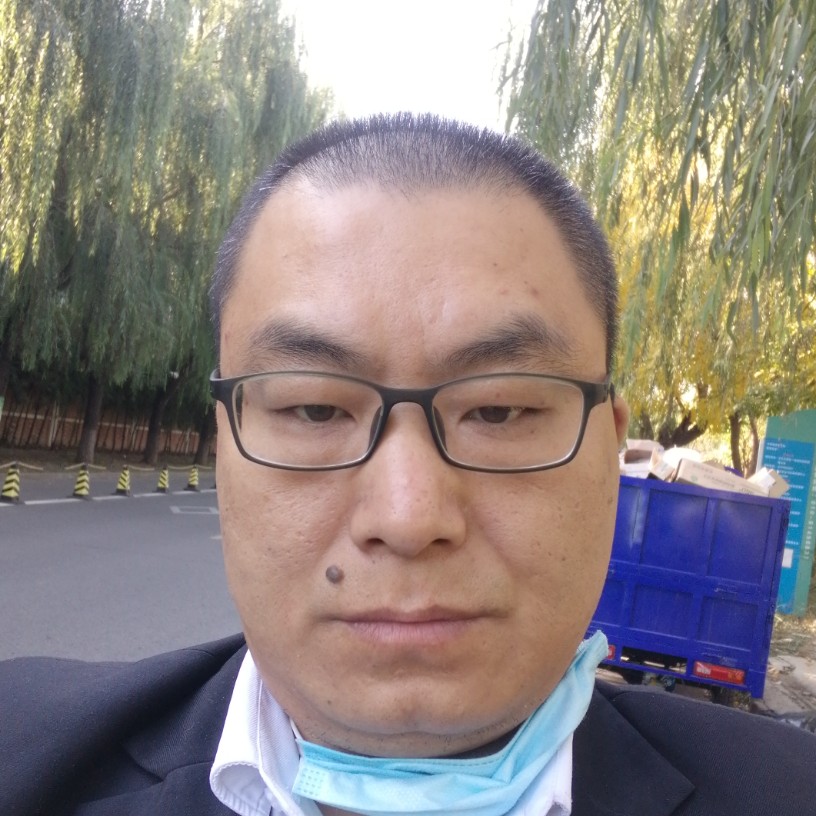 想有个家的孤独者的照片