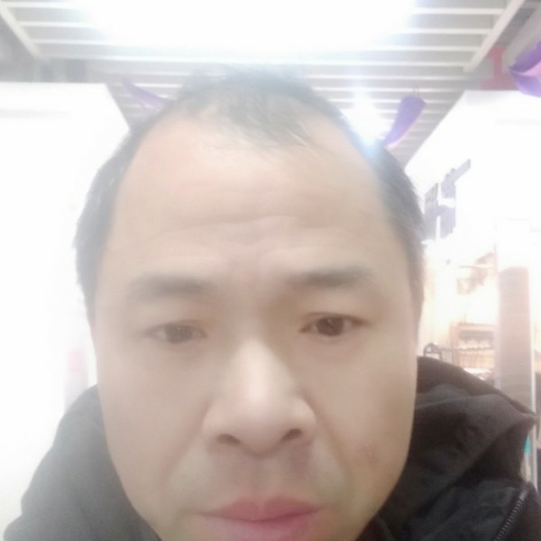 汽车笑甜甜的照片