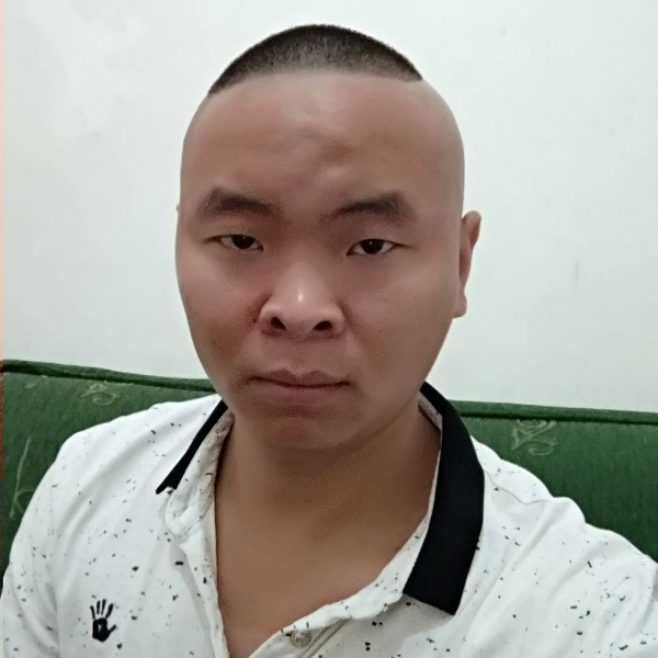 彬嗝嗝的照片