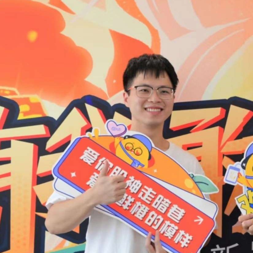 UNIV的照片