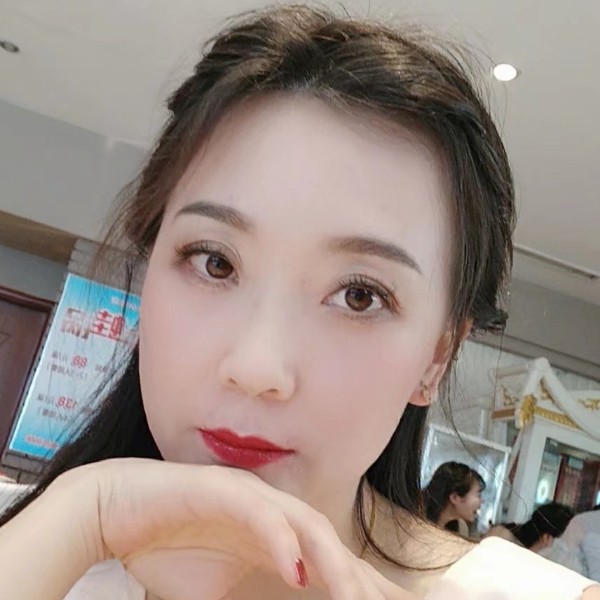 薇雯的照片