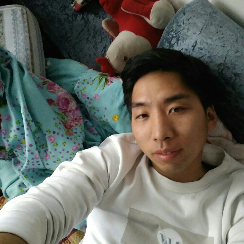 烦鑫的照片