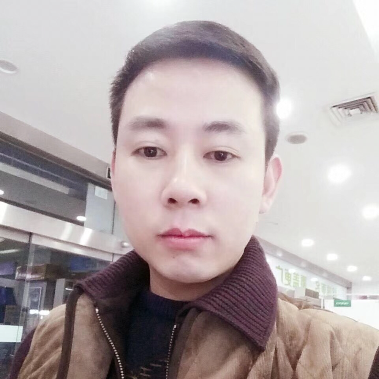 犀牛苦恋清爽的照片