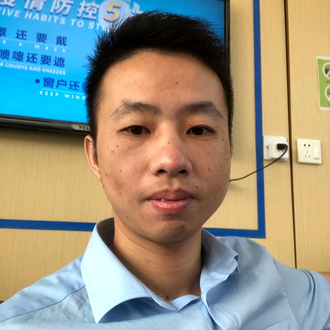 张悠天的照片