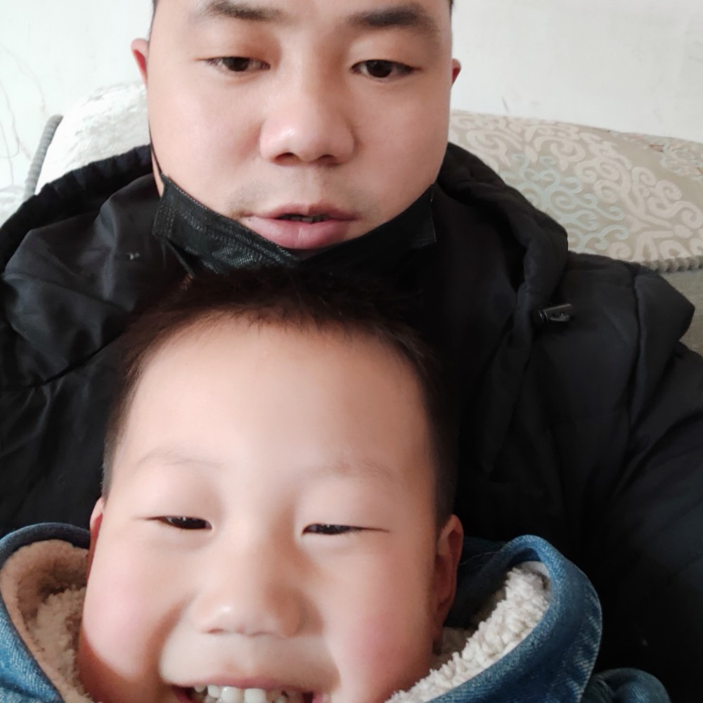一个人保护家园的照片