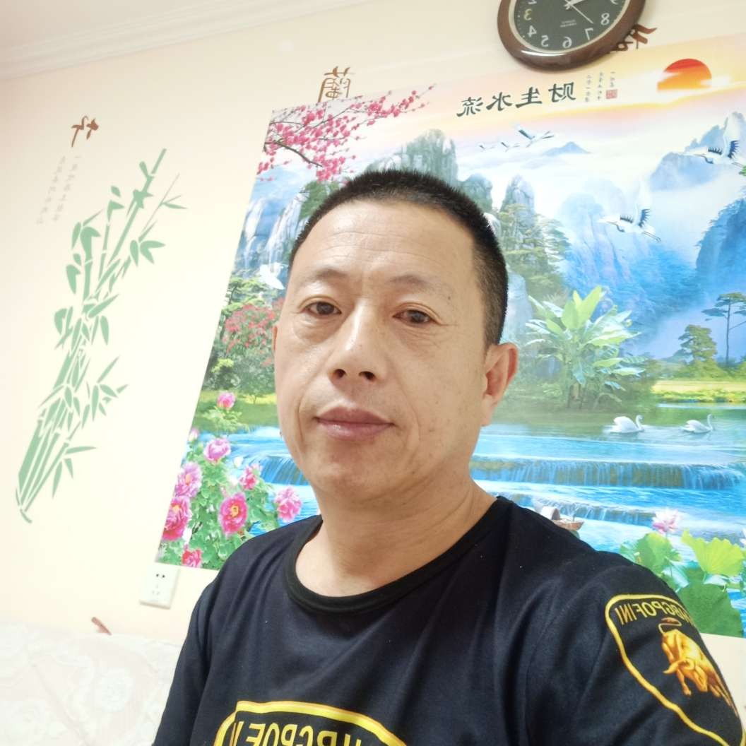 海到尽头山为岸的照片