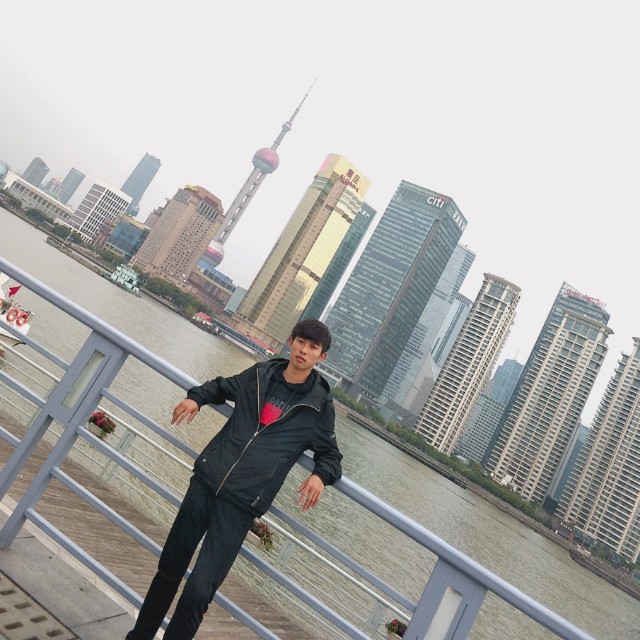 零点。的照片
