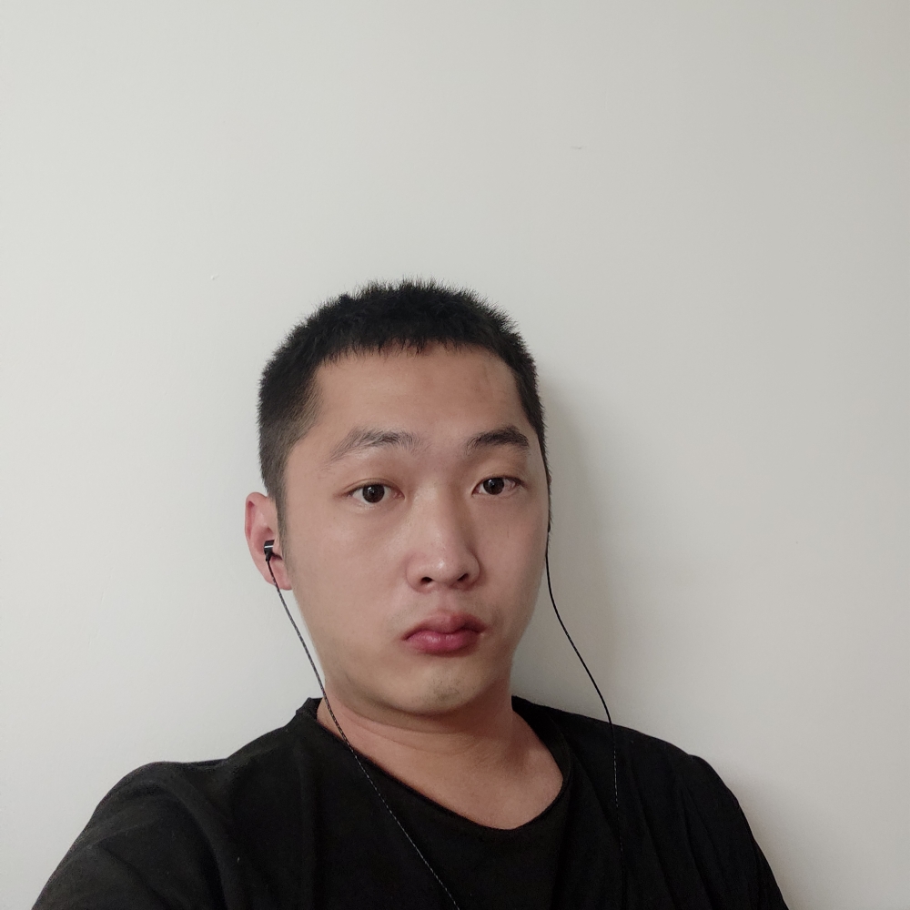 单纯的傻小伙的照片