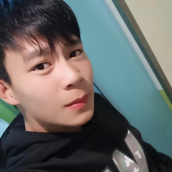 快乐闻背包的照片