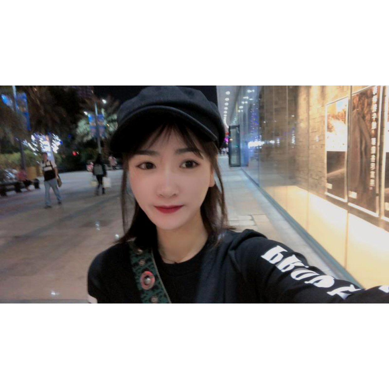 冷风浅吻难过的照片
