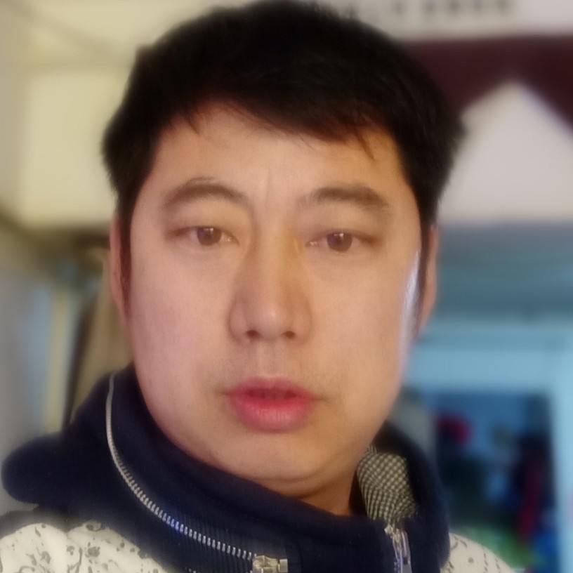 紧张扯蜜粉的照片
