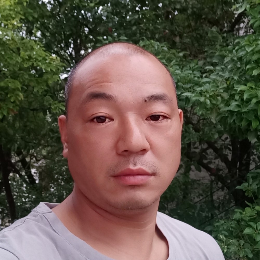 落寂邂逅的照片