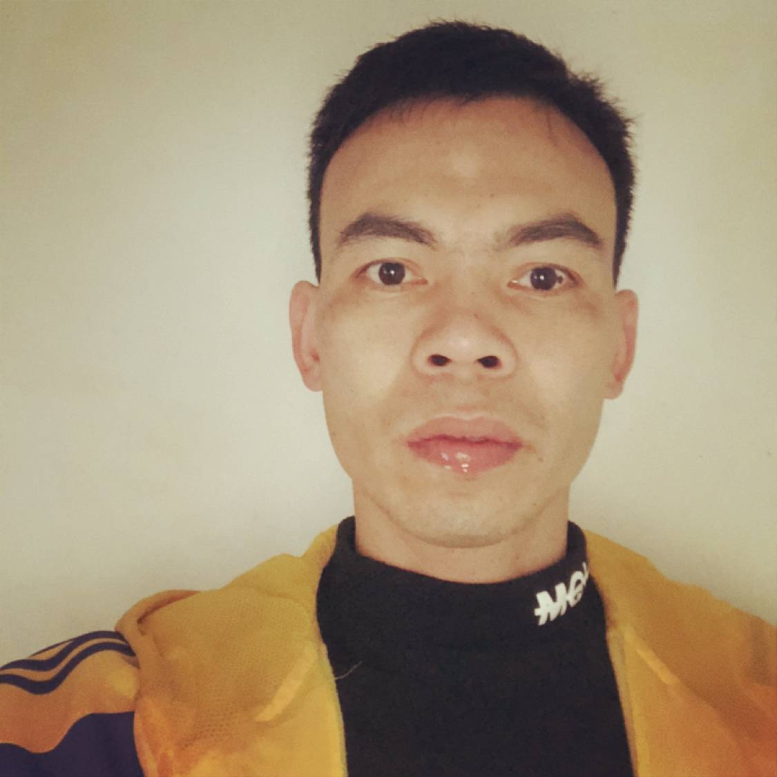 限量款超仁的照片