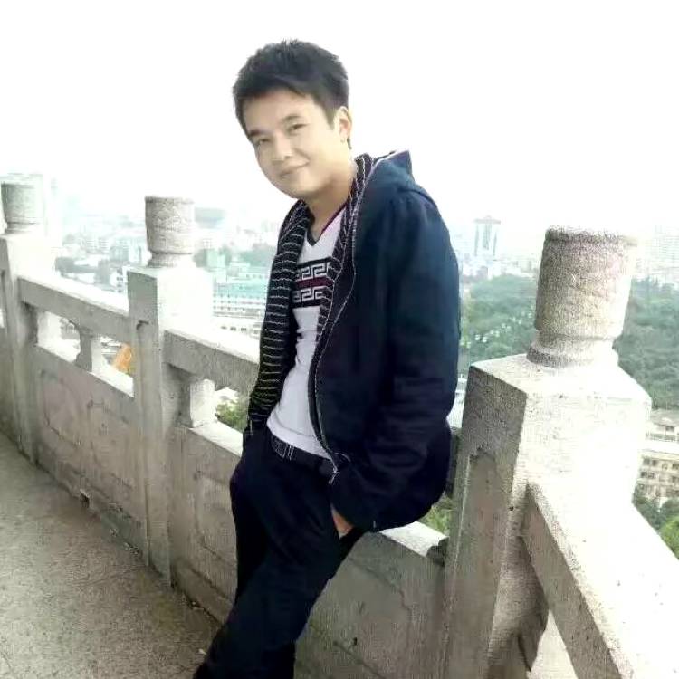 刻苦迎诺言的照片