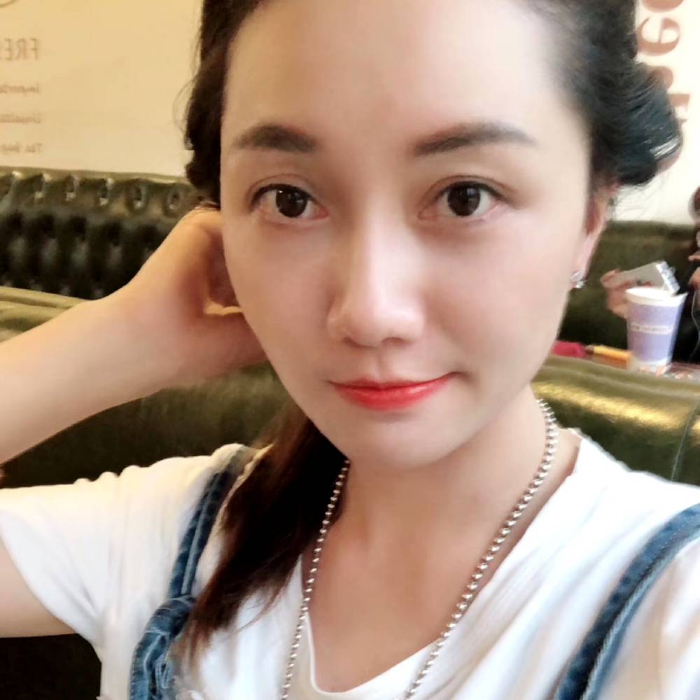 手指很短的照片