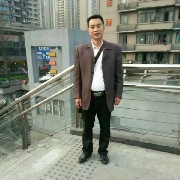 笑声不断的照片