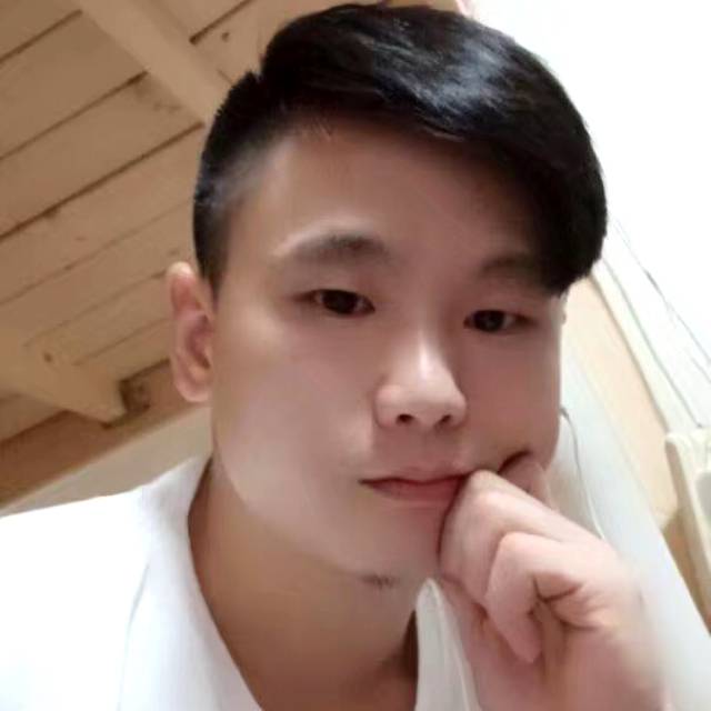 罗永的照片