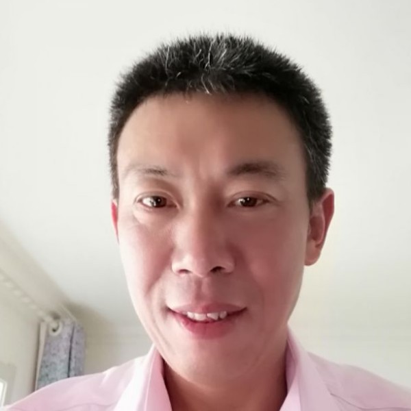 忆英勇的照片