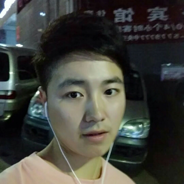 烟火惹尘埃的照片