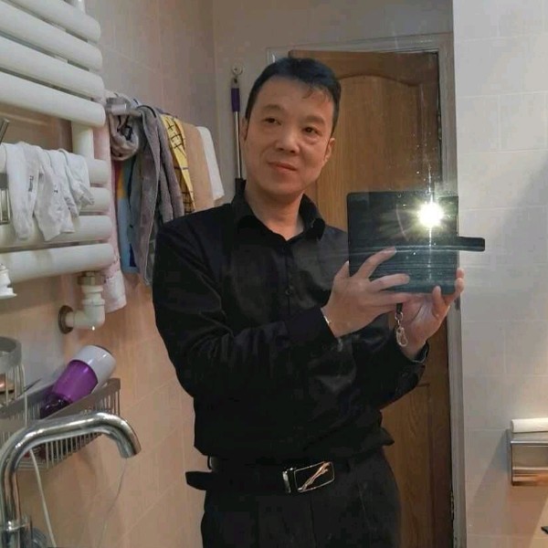 青衣诚心的照片