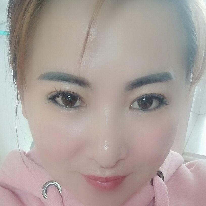 Mis红的照片