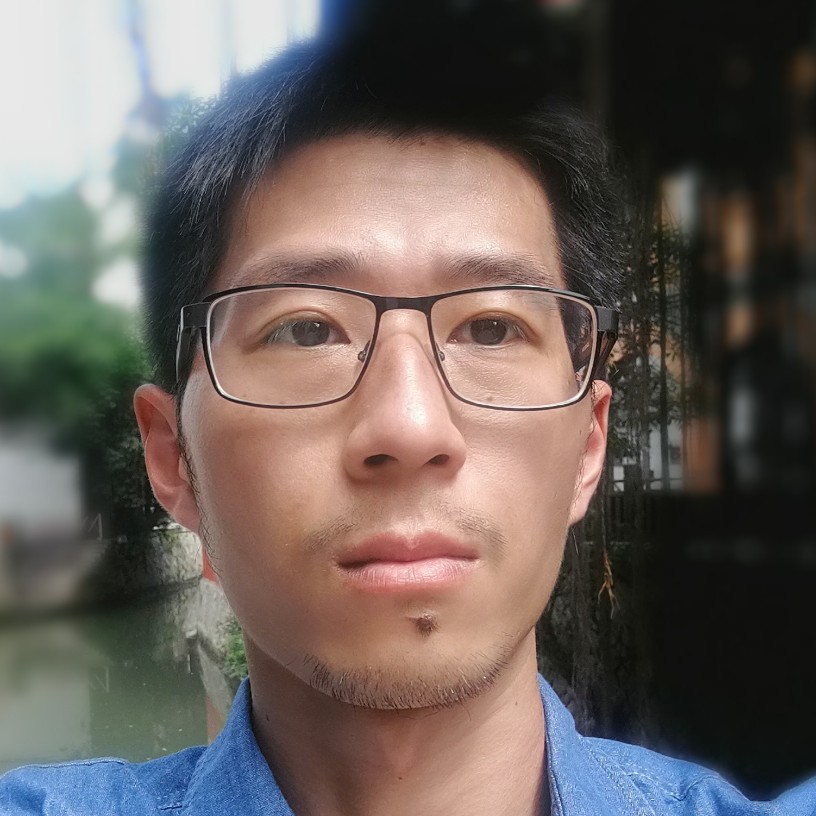 外向停止枫叶的照片