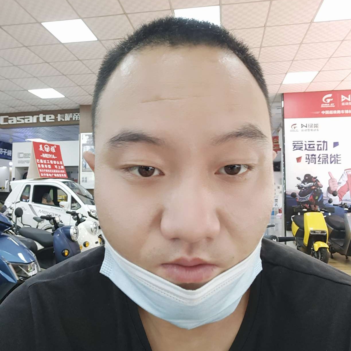 狂野回眸铃铛的照片