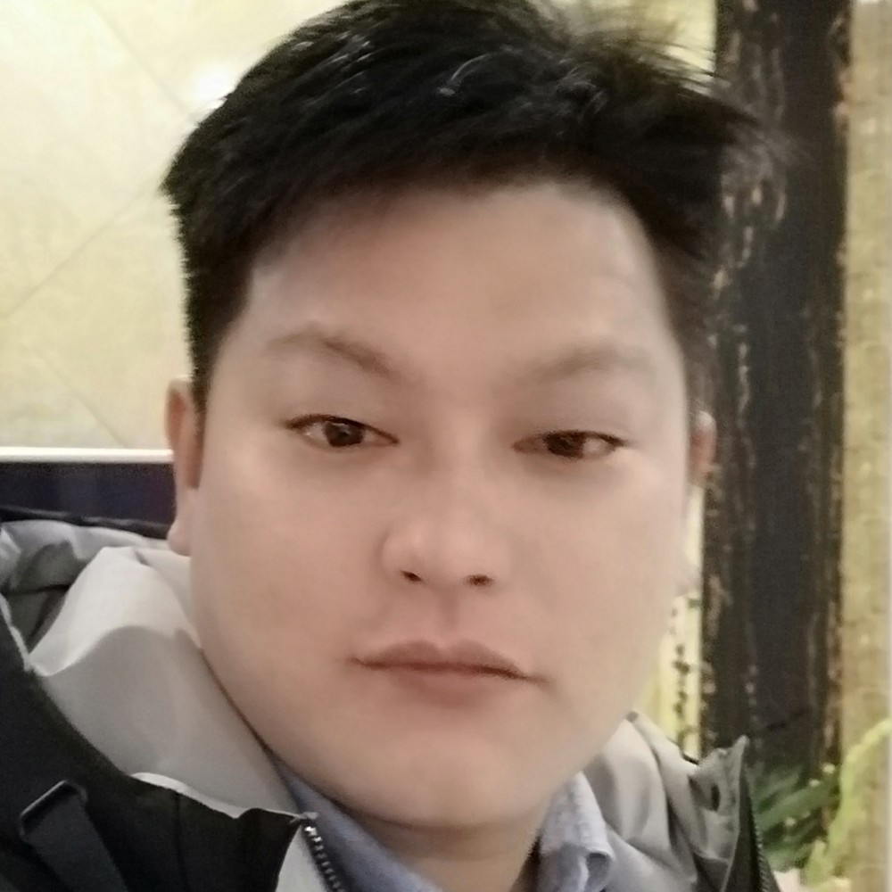 傅云的照片