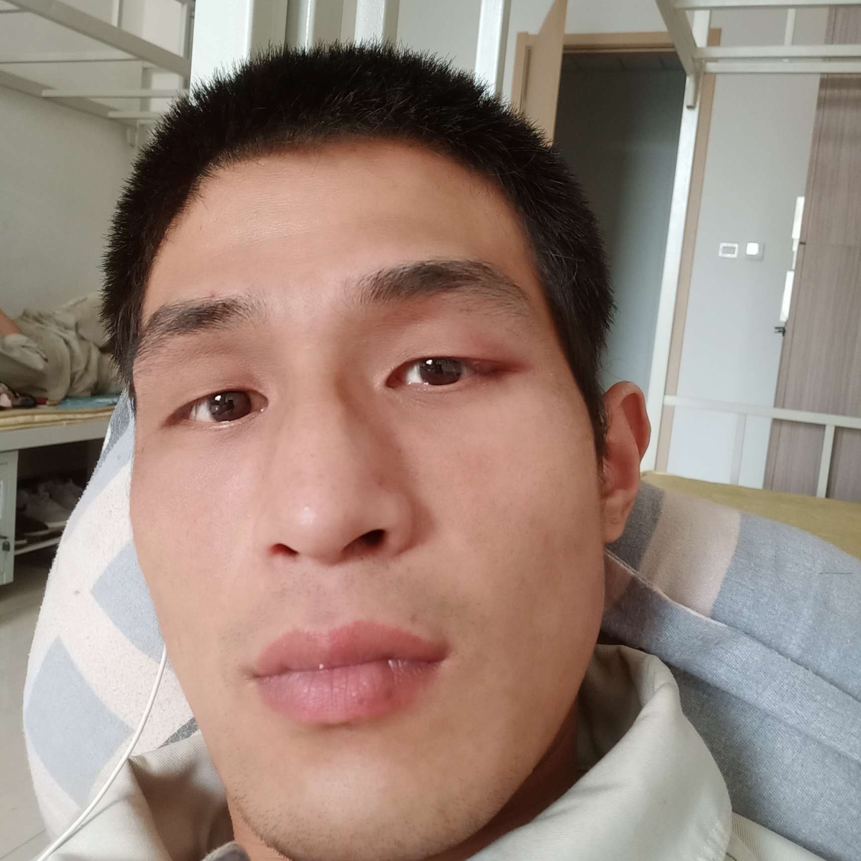 鼠标拾忆哭泣的照片