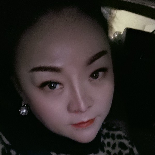 妖精小姐姐的照片