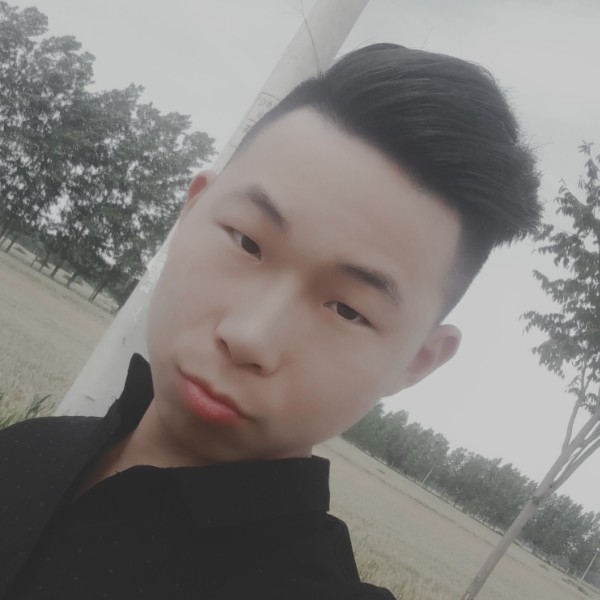 戚玉伟的照片