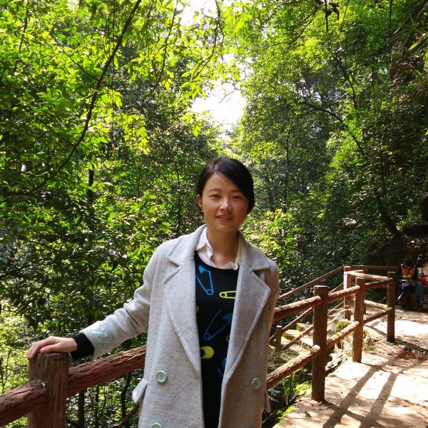 温暖挽手可乐的照片
