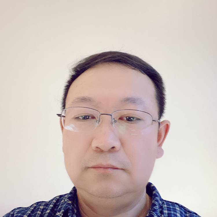 信封与微笑的照片