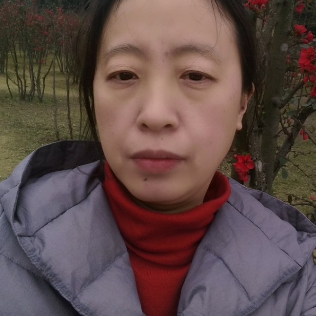 眼睛爱孤單的照片