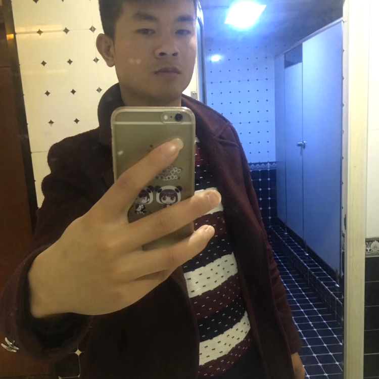 喜悦保卫楼房的照片