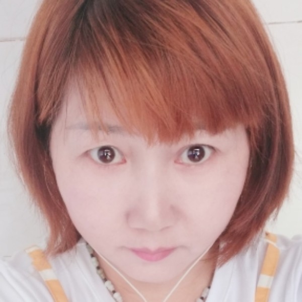 mm回首一笑的照片