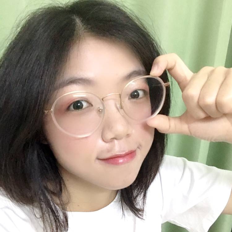 冰淇淋有纯情的照片