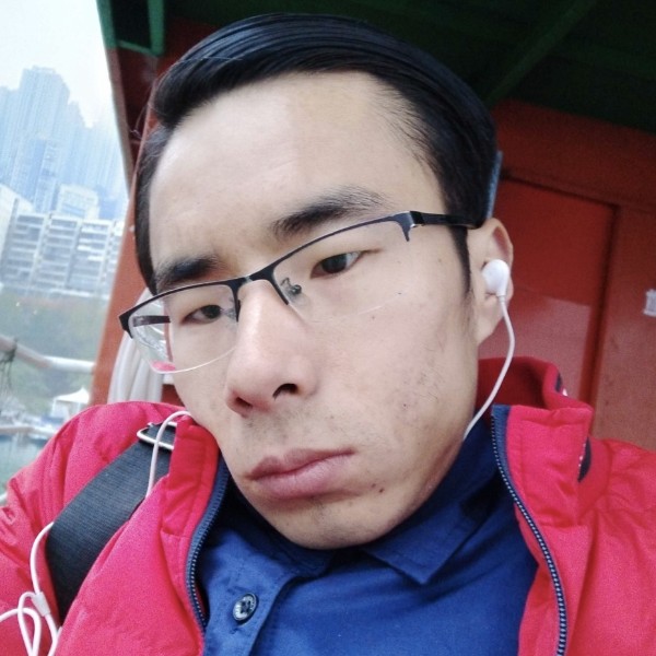 凌云阁下的照片