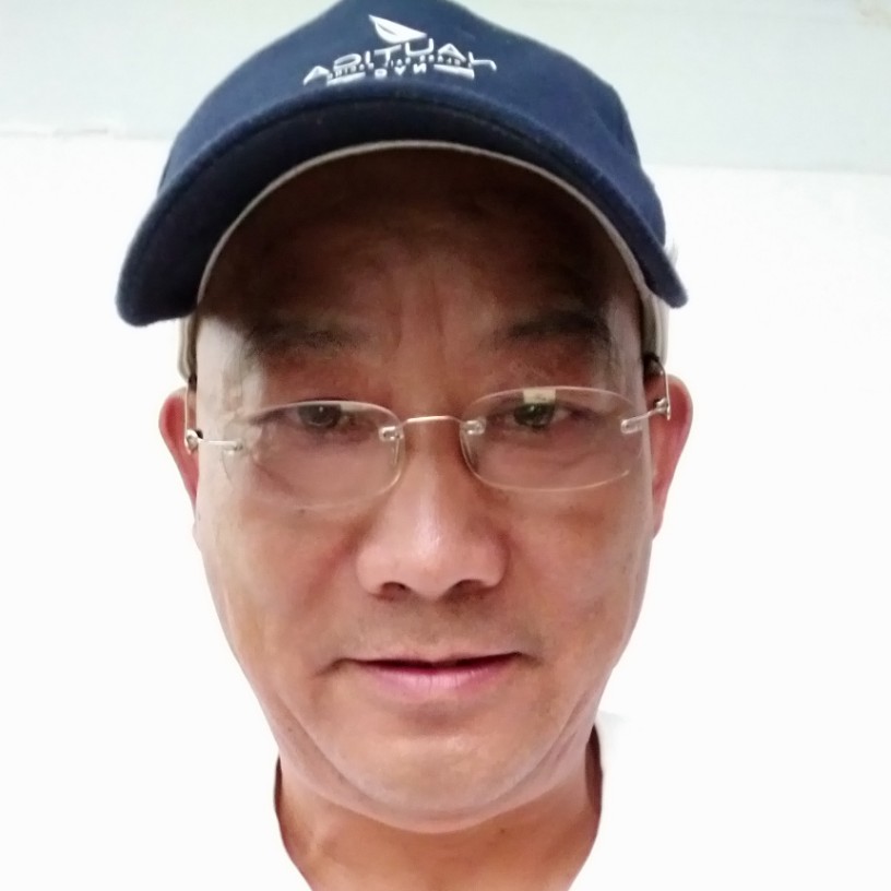 仁爱说琉璃的照片