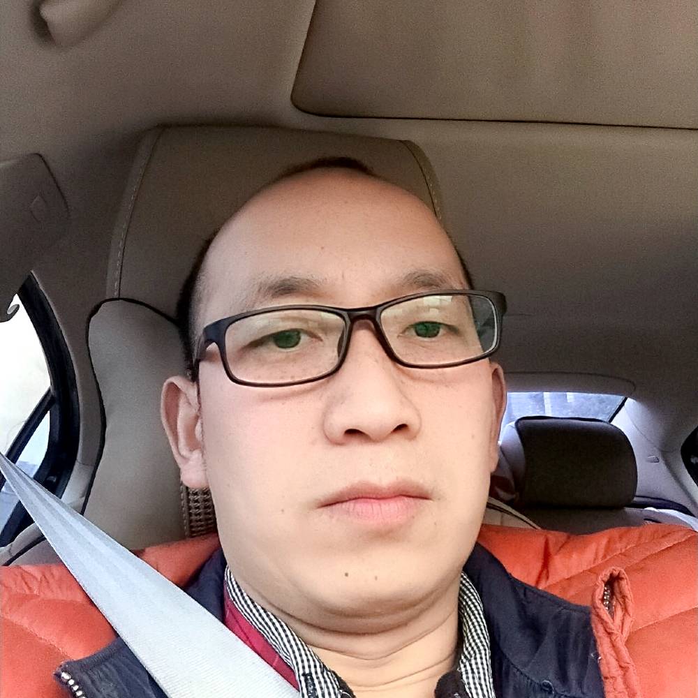 Yuh12345的照片